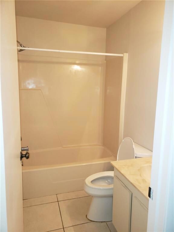 22136 Palms Way unit 2010, Boca Raton, FL 33433 - photo 5