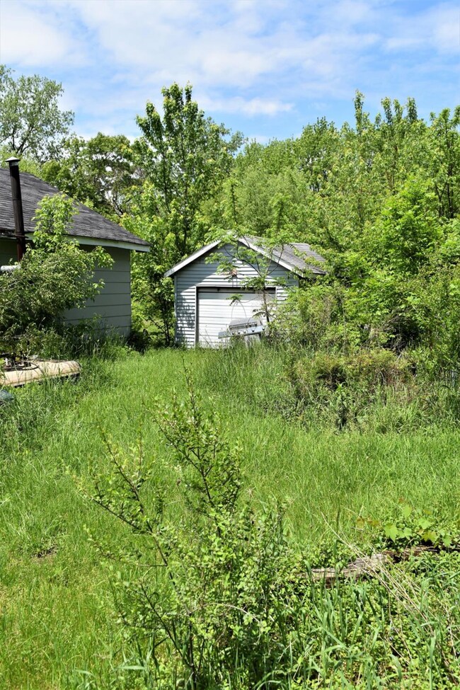 920 E Highway 330, Griffith, IN 46319 - photo 3