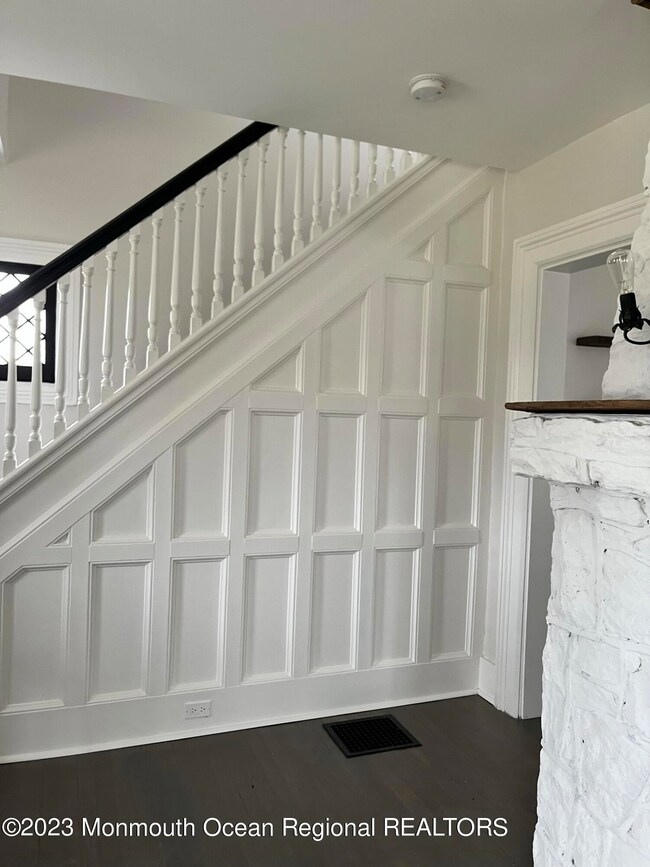 659 Mcclellan St, Long Branch, NJ 07740 - photo 7