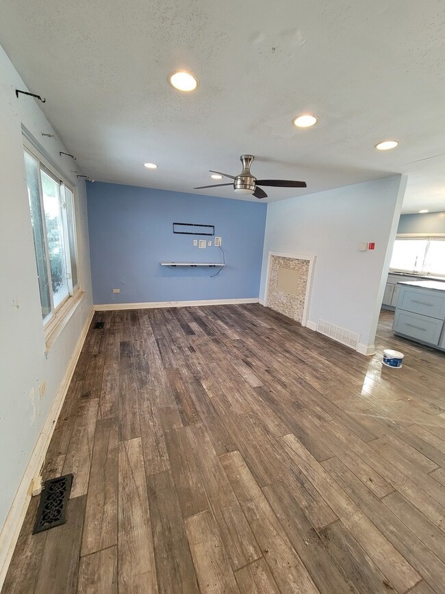 unlisted-address, University Park, IL 60484 - photo 4