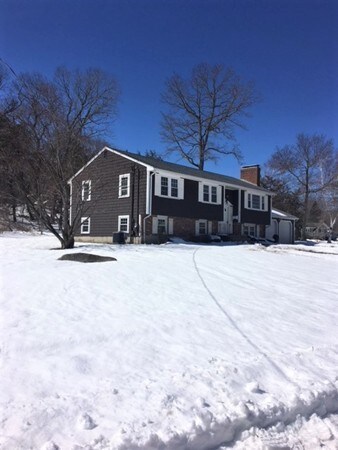 45 Mill River Dr, Weymouth, MA 02188 - photo 3