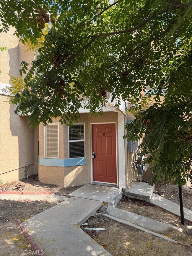 4904 Ithaca Ave unit 5, Los Angeles, CA 90032 - photo 2