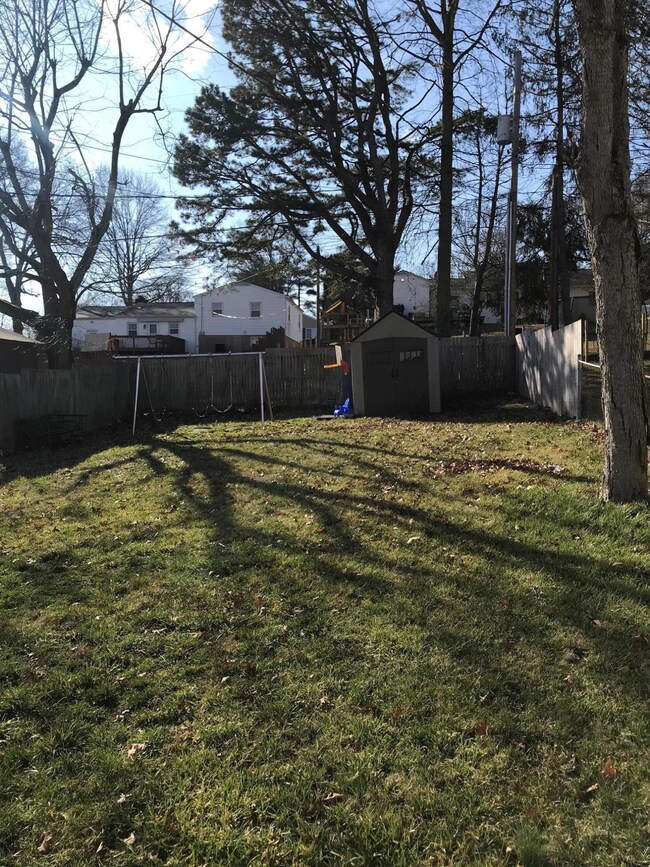 769 Warner Ave, Logan, OH 43138 - photo 4