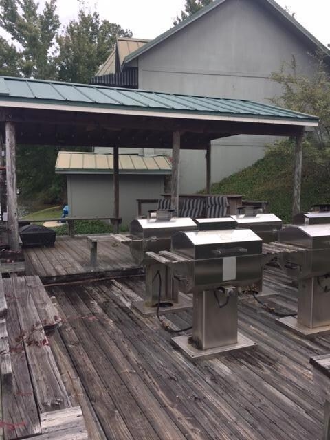 community grilling area