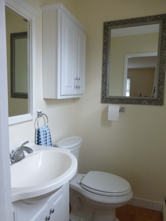 20 Regency Park Dr, Agawam, MA 01001 - photo 7