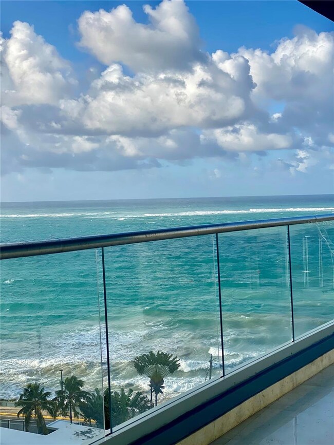 7C. Manuel Rodriguez Serra unit 901, San Juan, PR 00907 - photo 3