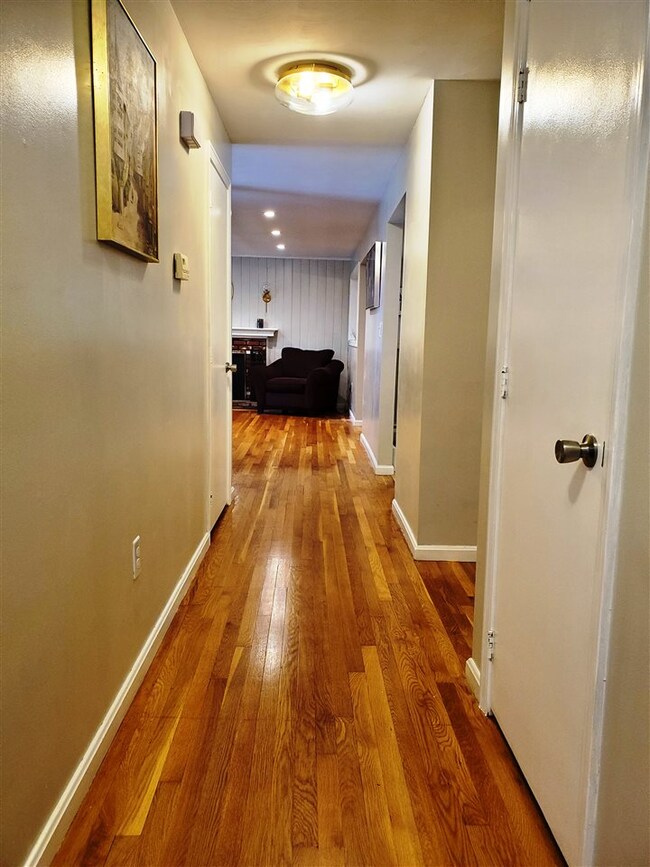 6 Brookview Dr, Derry, NH 03038 - photo 3