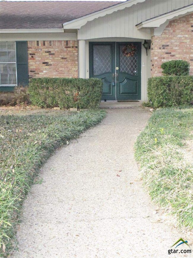 1608 Sequoia Dr, Tyler, TX 75703 - photo 2