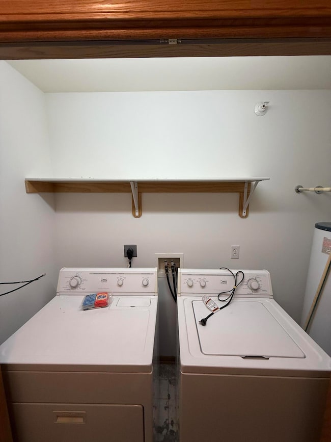 2750 11th Place unit 508, Kenosha, WI 53140 - photo 4