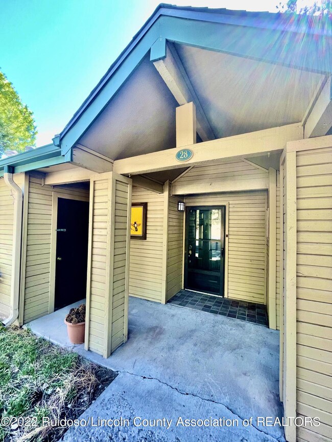 front w/storage closet