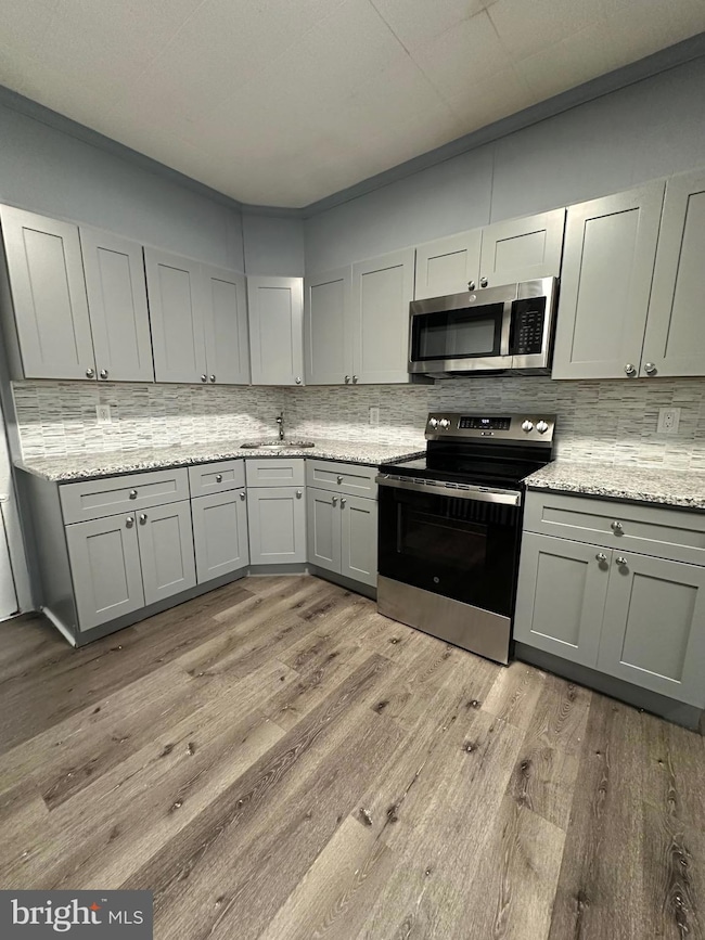 2006 N Etting St, Philadelphia, PA 19121 - photo 7