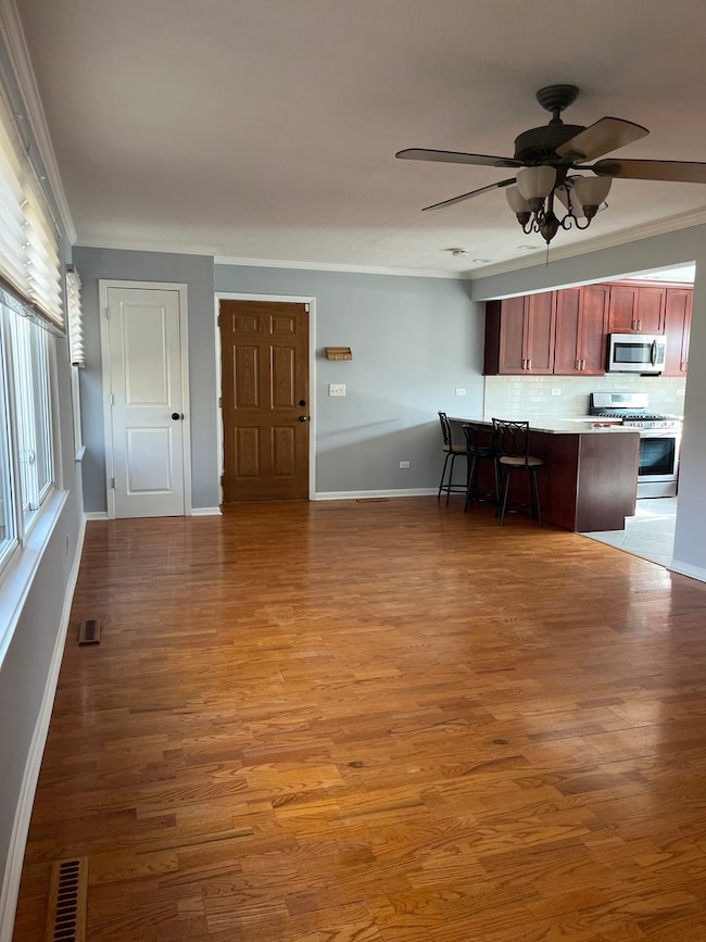 587 Front St, Lisle, IL 60532 - photo 3