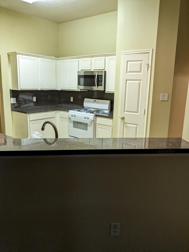 8507 Split Branch Ln, Houston, TX 77095 - photo 5