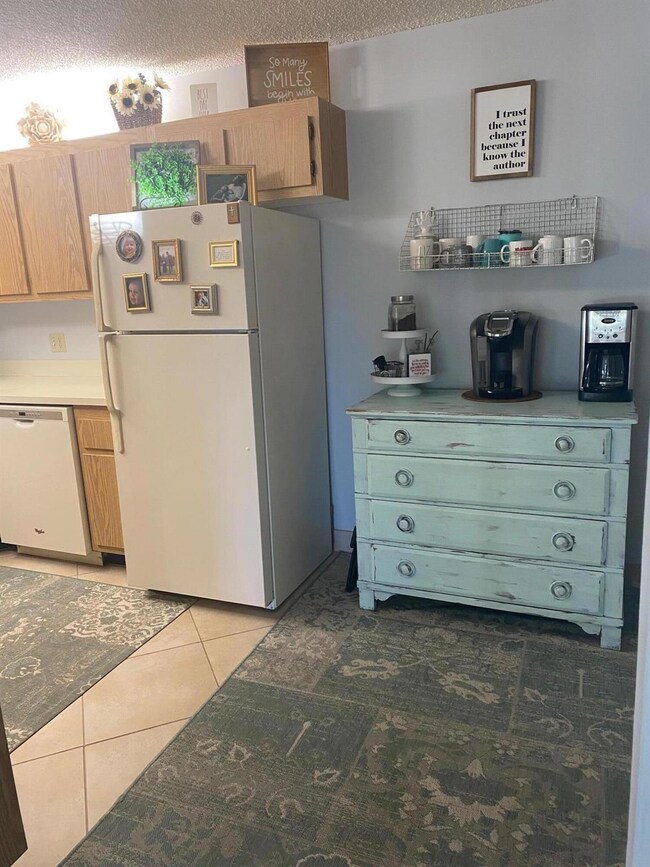 818 Sky Pine Way unit 52, Greenacres, FL 33415 - photo 6