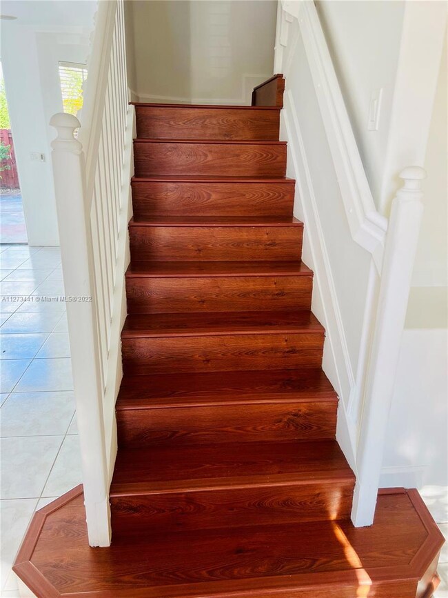 4893 NW 109th Path, Doral, FL 33178 - photo 7