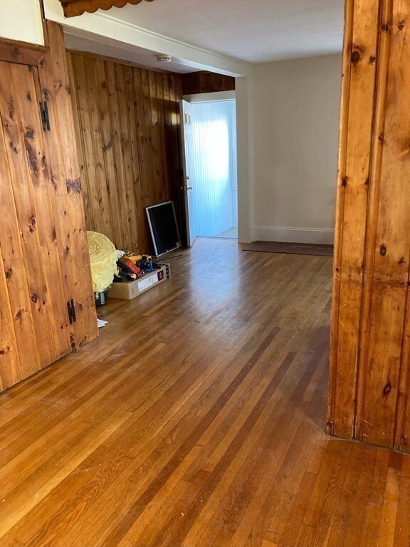 10 Richardson St, Woburn, MA 01801 - photo 5