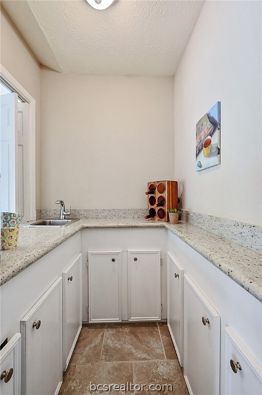 1809 Sabine Ct, College Station, TX 77840 - photo 7