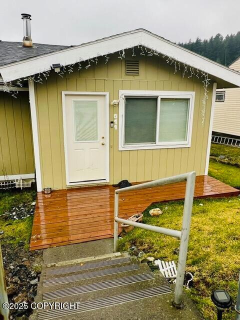 411 Maple Ave, Kodiak, AK 99615 - photo 7
