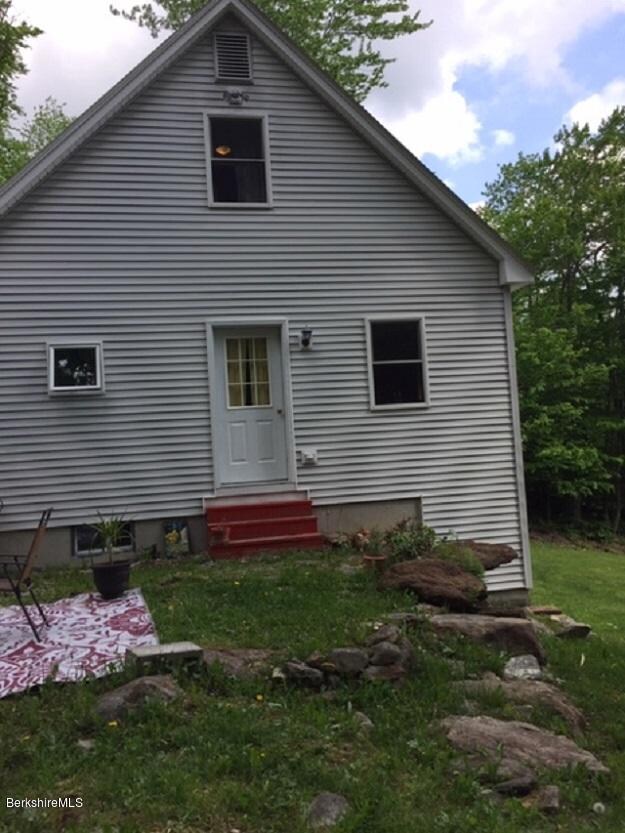 2810 Howe Pond Rd, Readsboro, VT 05350 - photo 2