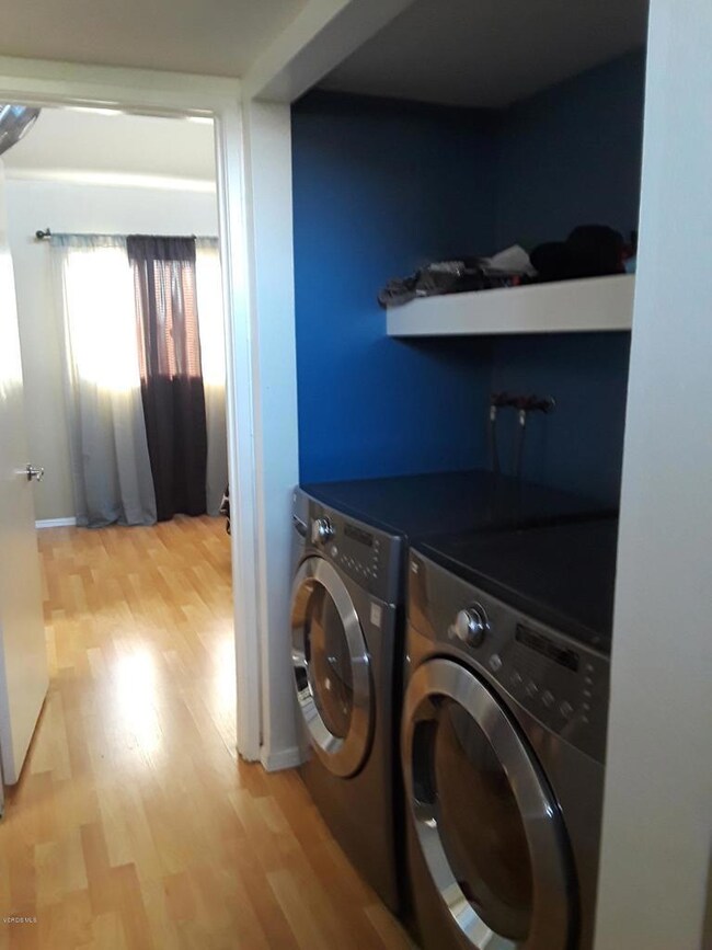 5348 Barrymore Dr unit 29, Oxnard, CA 93033 - photo 6