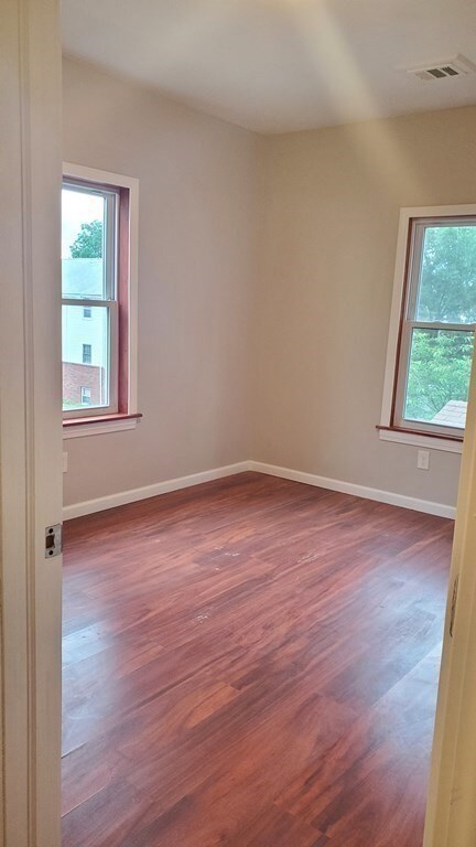 134 White St unit 2, Springfield, MA 01108 - photo 5