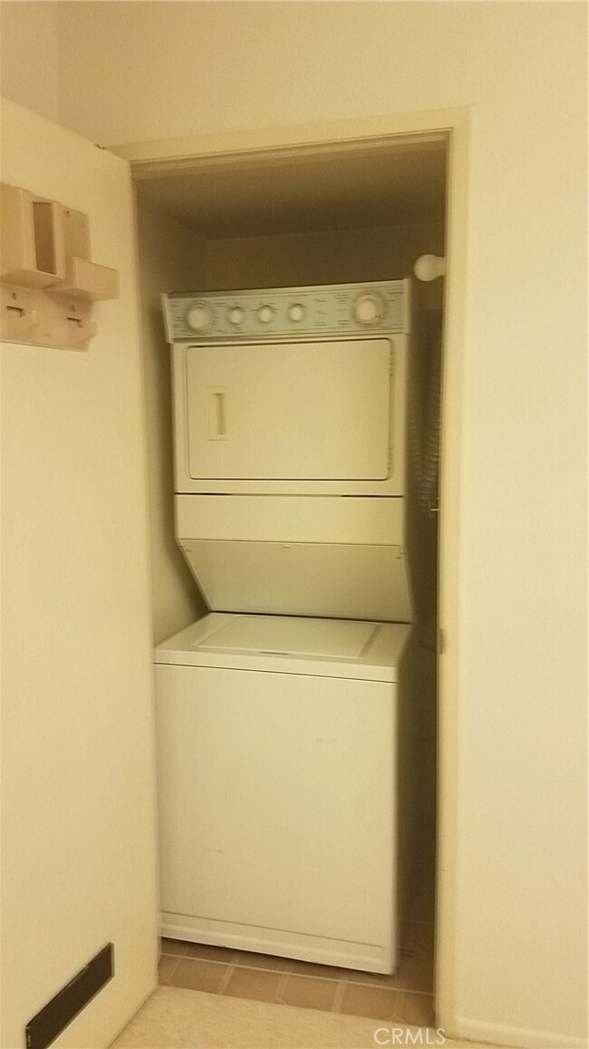 129 California St unit 1, Arcadia, CA 91006 - photo 2