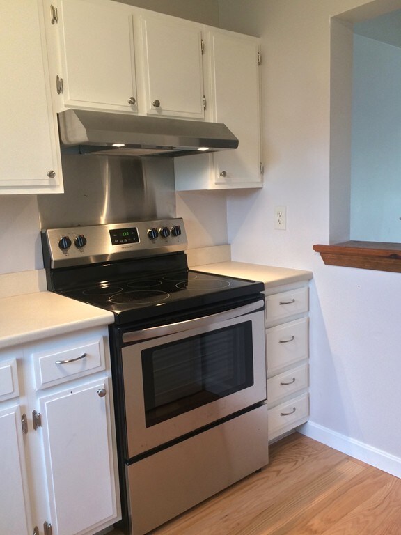 162 Prospect Ave unit 4, Northampton, MA 01060 - photo 5