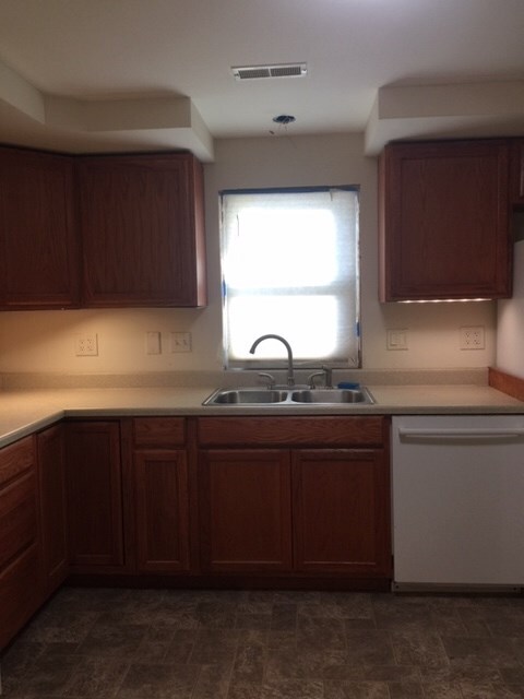 81 Boxwood Ln, Raymond, NH 03077 - photo 7