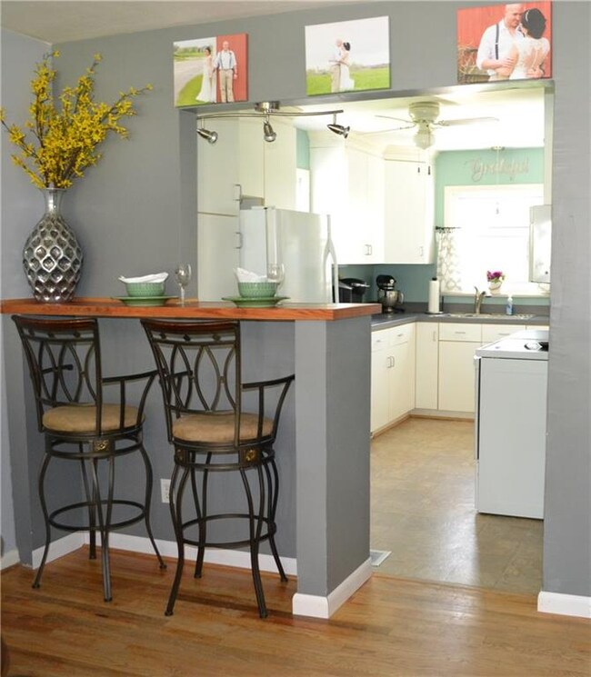 Breakfast Bar