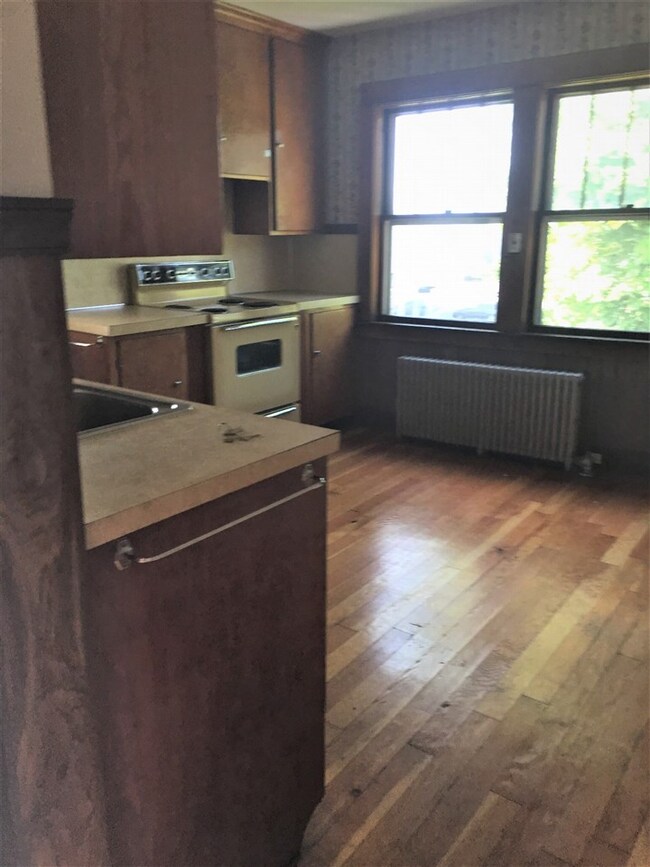 273-279 S Main St, Concord, NH 03301 - photo 3