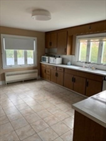 149 Swan St unit 2, Methuen, MA 01844 - photo 2