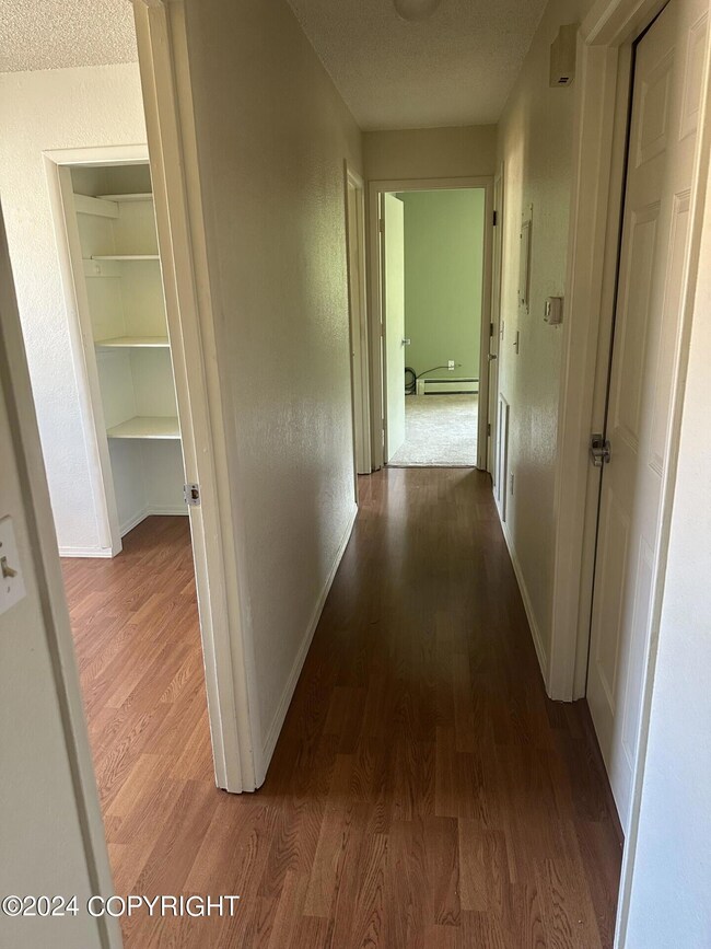 2301 Paxson Dr unit A, Anchorage, AK 99504 - photo 5
