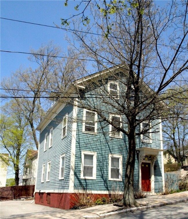 78 Grand View St, Providence, RI 02906 - photo 2