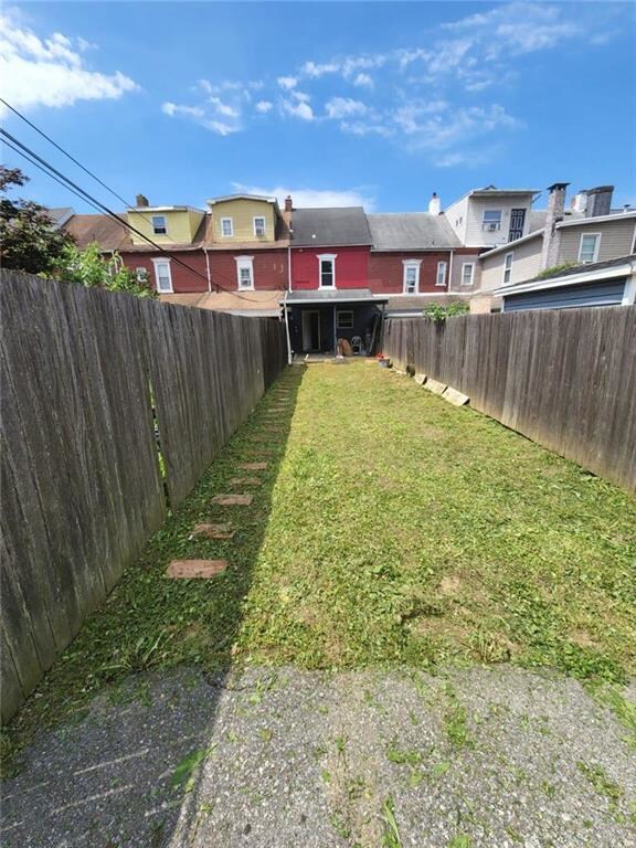 727 Genesee St, Allentown, PA 18103 - photo 2