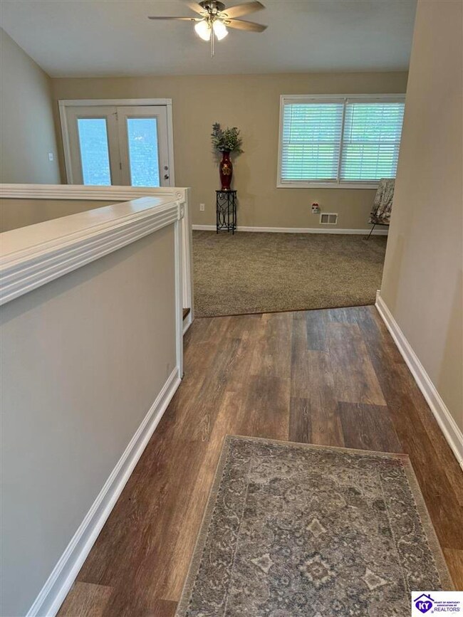 608 Birch Dr, Elizabethtown, KY 42701 - photo 7