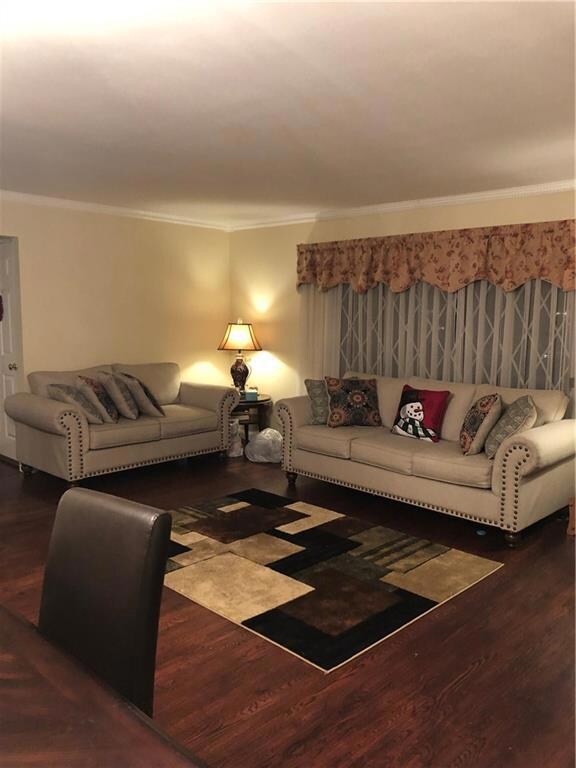 330 Caswell Ave unit 1, Staten Island, NY 10314 - photo 4