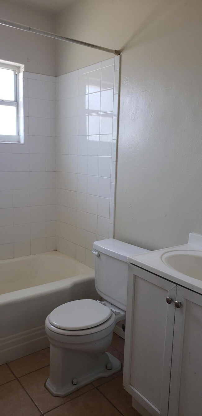 7602 Kingman Dr, El Paso, TX 79915 - photo 4