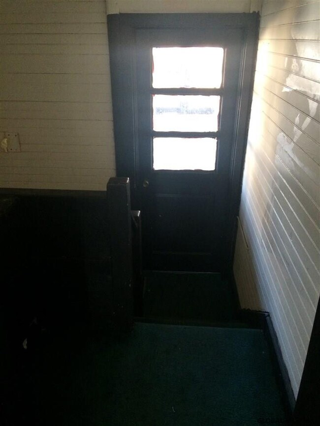 323 Second Ave, Albany, NY 12209 - photo 4