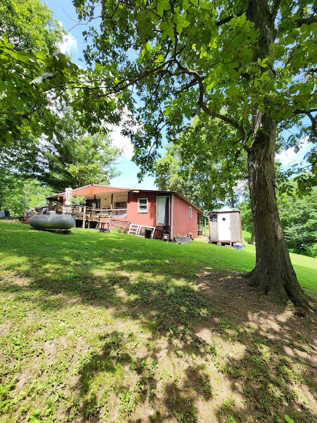 3217 Chestnut Ridge Rd, Santa Fe, TN 38482 - photo 4