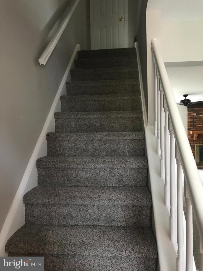 282 Leedom Way unit 85, Newtown, PA 18940 - photo 6