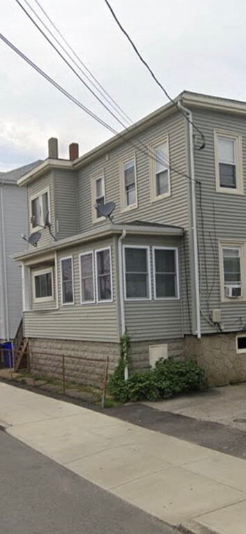 772 Globe St unit 2, Fall River, MA 02724 - photo 7