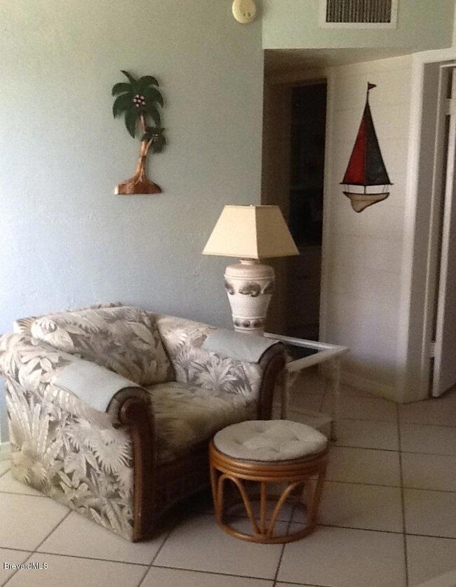 1195 HWY A1A LIVING ROOM ADDTL LIVING RO