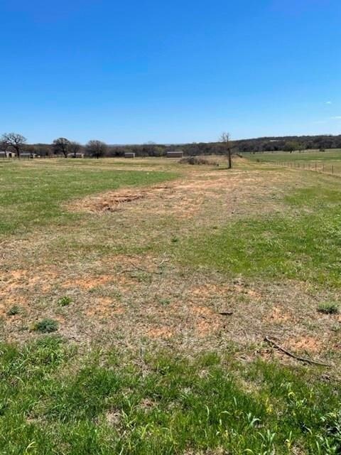 686 Jennings Ln, Azle, TX 76020 - photo 4