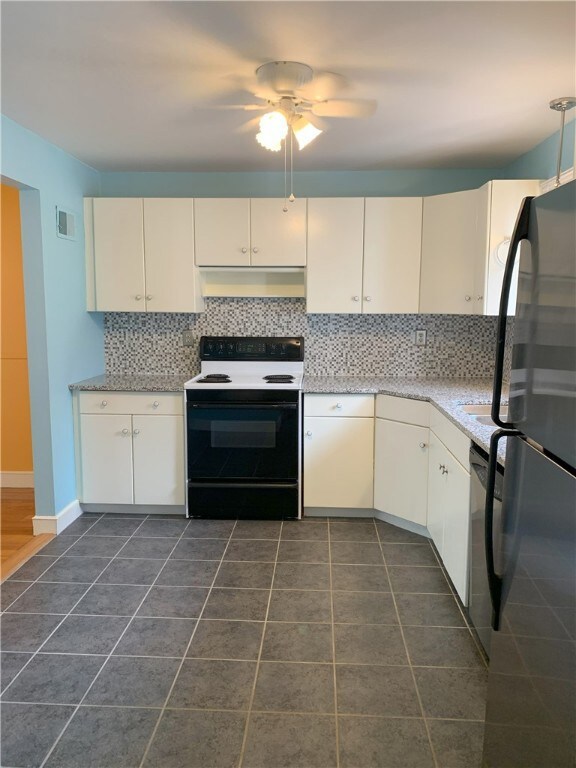 68 Locust St unit 7, Providence, RI 02906 - photo 7