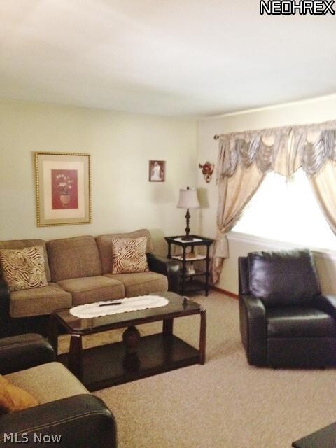 4608 Palm Ave, Lorain, OH 44055 - photo 7