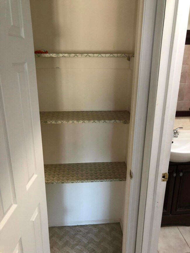 108 Vogel Loop, Staten Island, NY 10314 - photo 4