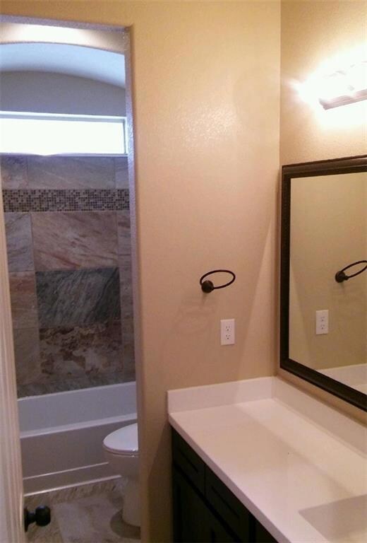 961 Roundhay St, El Paso, TX 79928 - photo 4