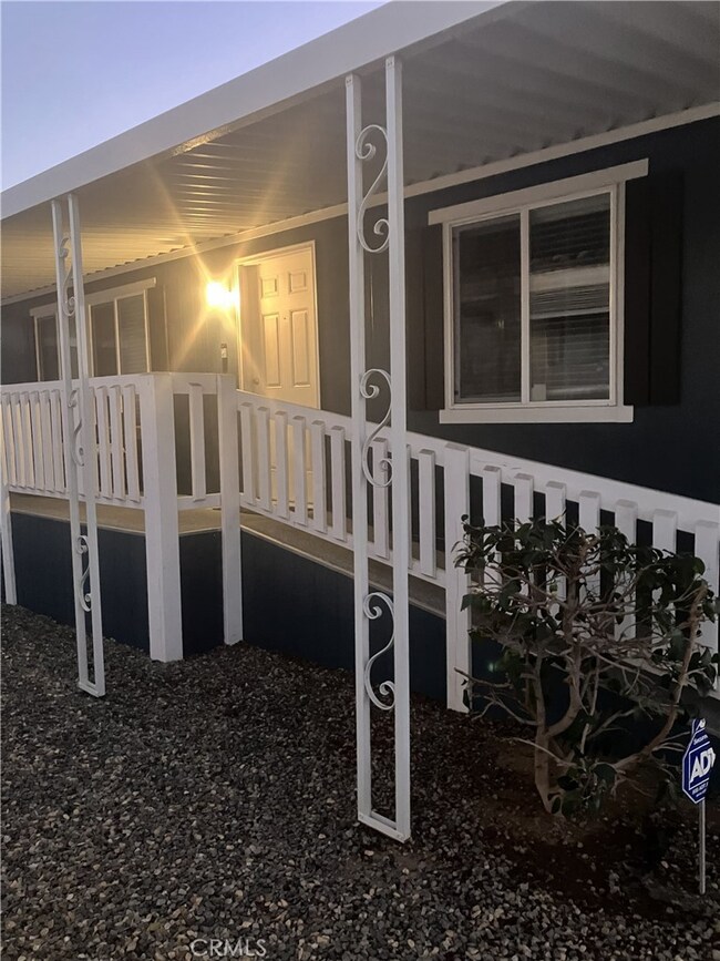 3700 Buchanan Ave unit 25, Riverside, CA 92503 - photo 3