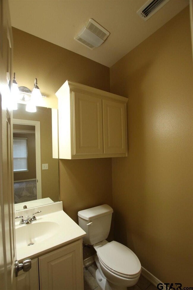 3110 3110 Vineyard, Tyler, TX 75701 - photo 7