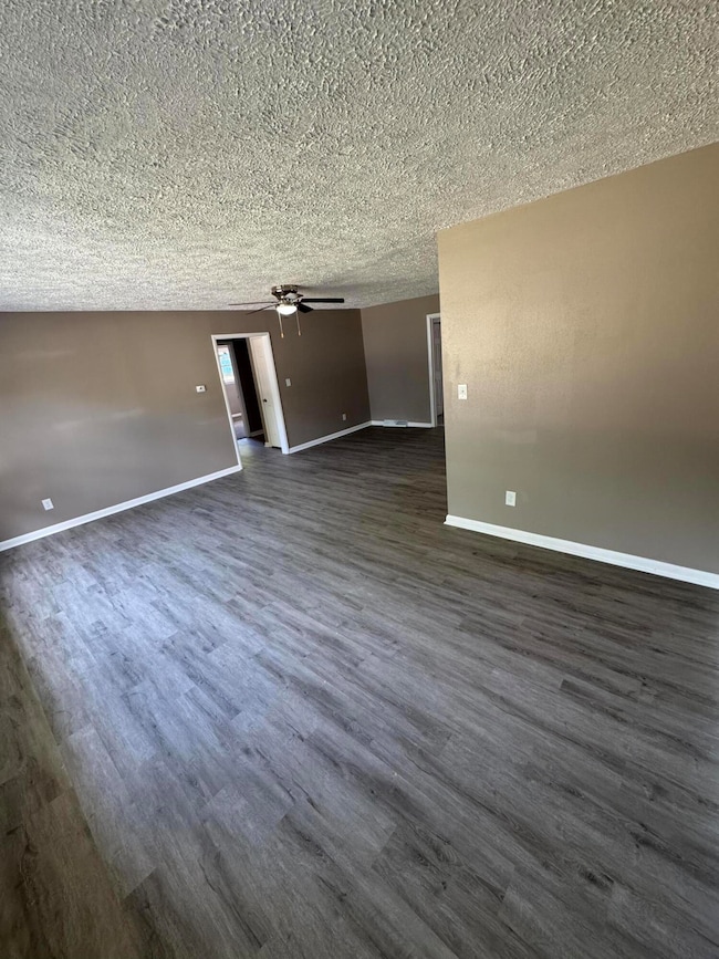 614 W Kerr St, Springfield, MO 65803 - photo 4